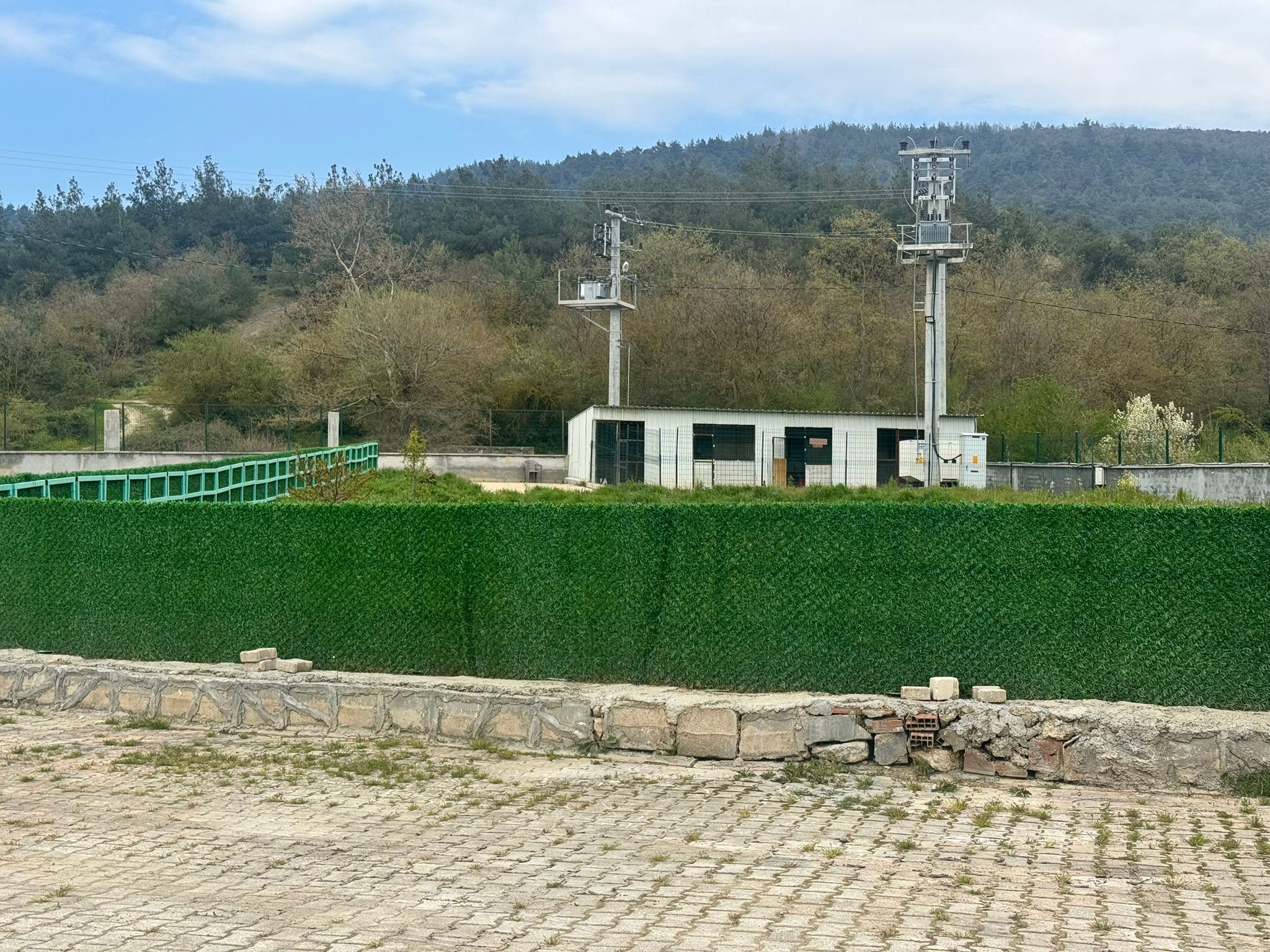 Tesis Dışı Trafo ve Çitler